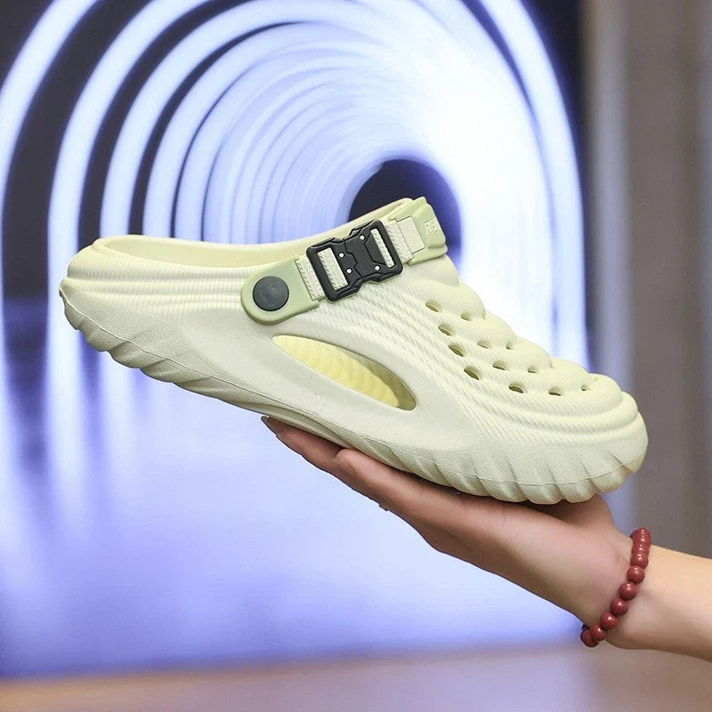 Hollister | 厚底の夏用軽量シューズ