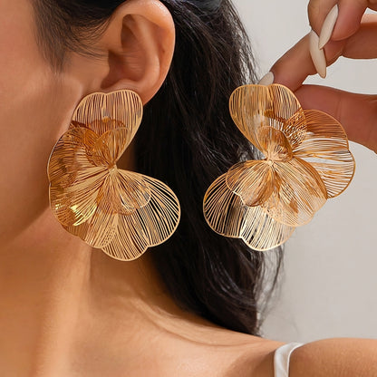 Selah | モダンデザインのダブルフープゴールドピアス