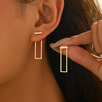 Quinleyra | エレガントなメタリック仕上げの幾何学的ロングピアス