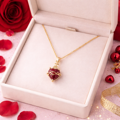 Aurelienna™ イエスの聖心の金メッキネックレス